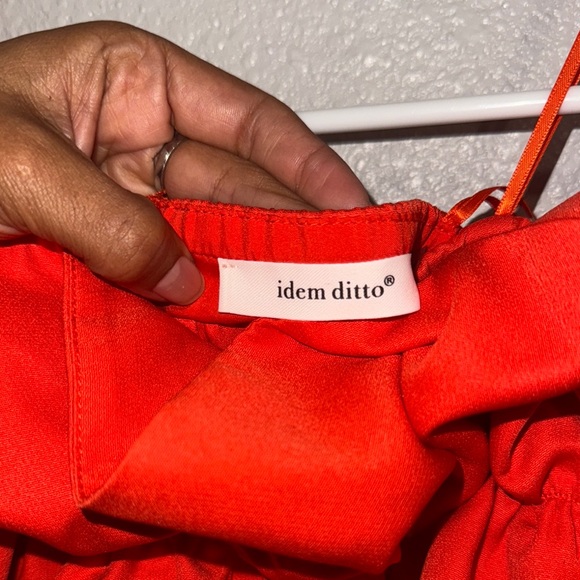 Red Ruffled Strapless Romper - Picture 6 of 6